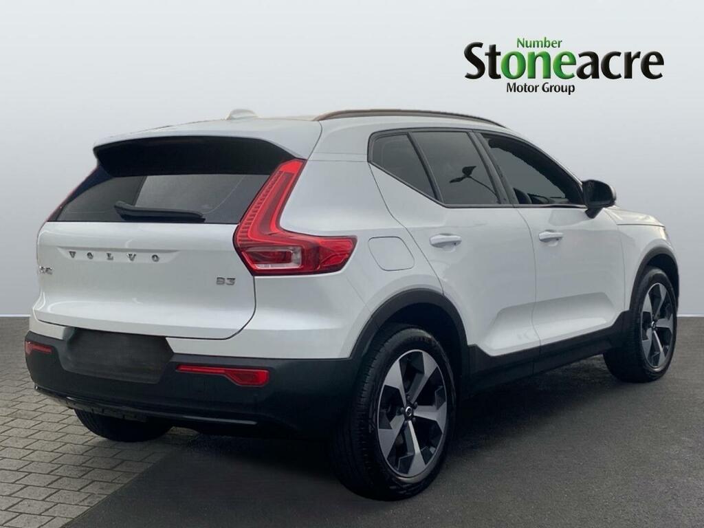 Volvo XC40 2.0 B3p Plus Dark  #2