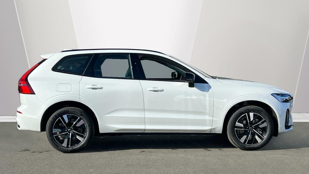 Volvo XC60 2.0 B5 Mhev Plus Awd Euro 6 Ss YG26TVA #4