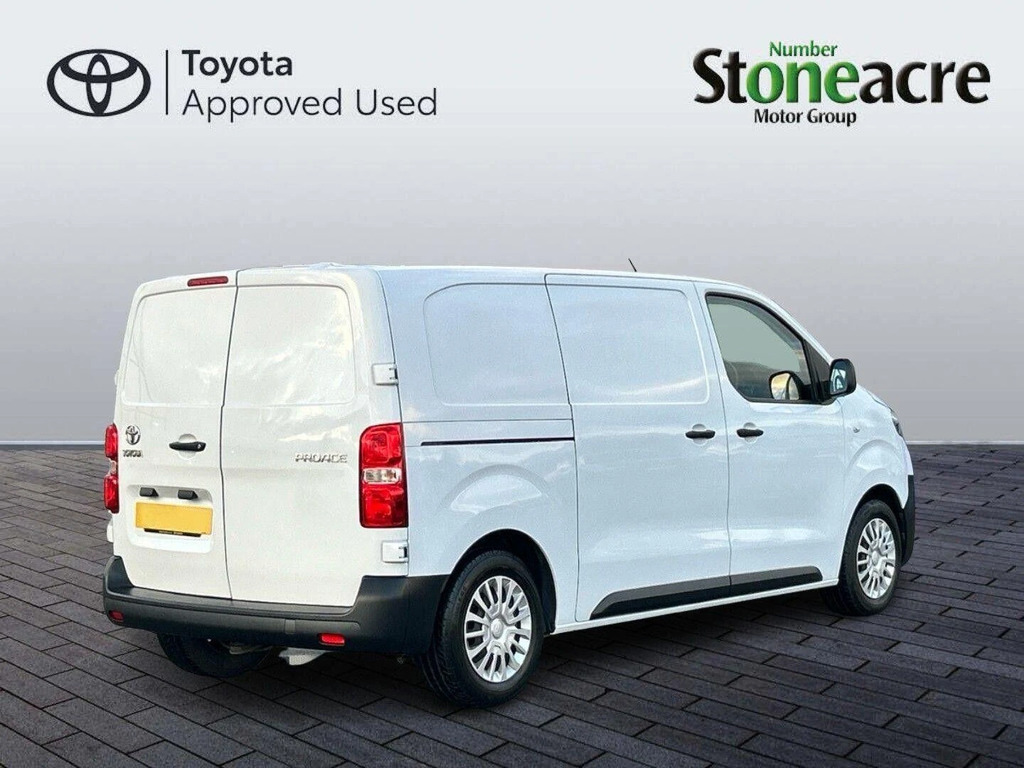 Toyota PROACE 1.5D Icon Medium Panel Van Mwb Euro 6 Ss  #3