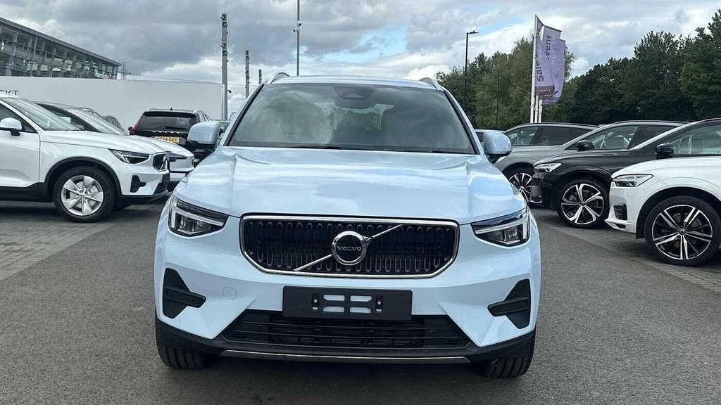 Volvo XC40 Core B3 163 Hp NL75VFE #2