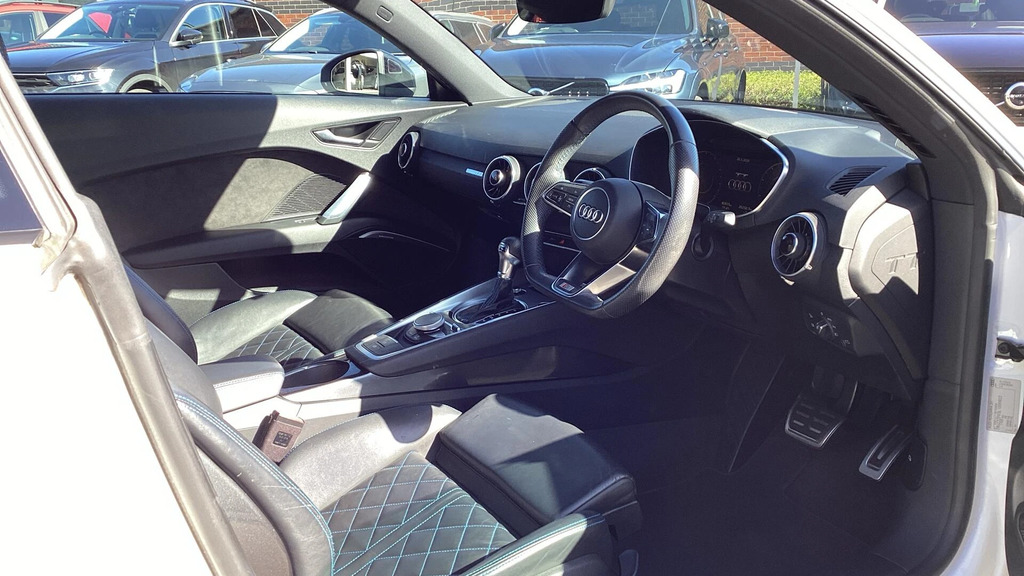 Audi TT 2.0 Tfsi 40 Vorsprung S Tronic Euro 6 Ss YY69BXZ White #4