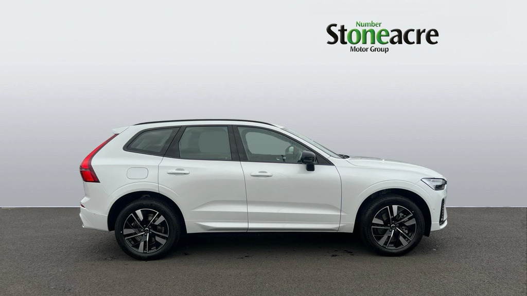 Volvo XC60 2.0 B5 Mhev Plus Pro Awd Euro 6 Ss NL26GFJ  #3