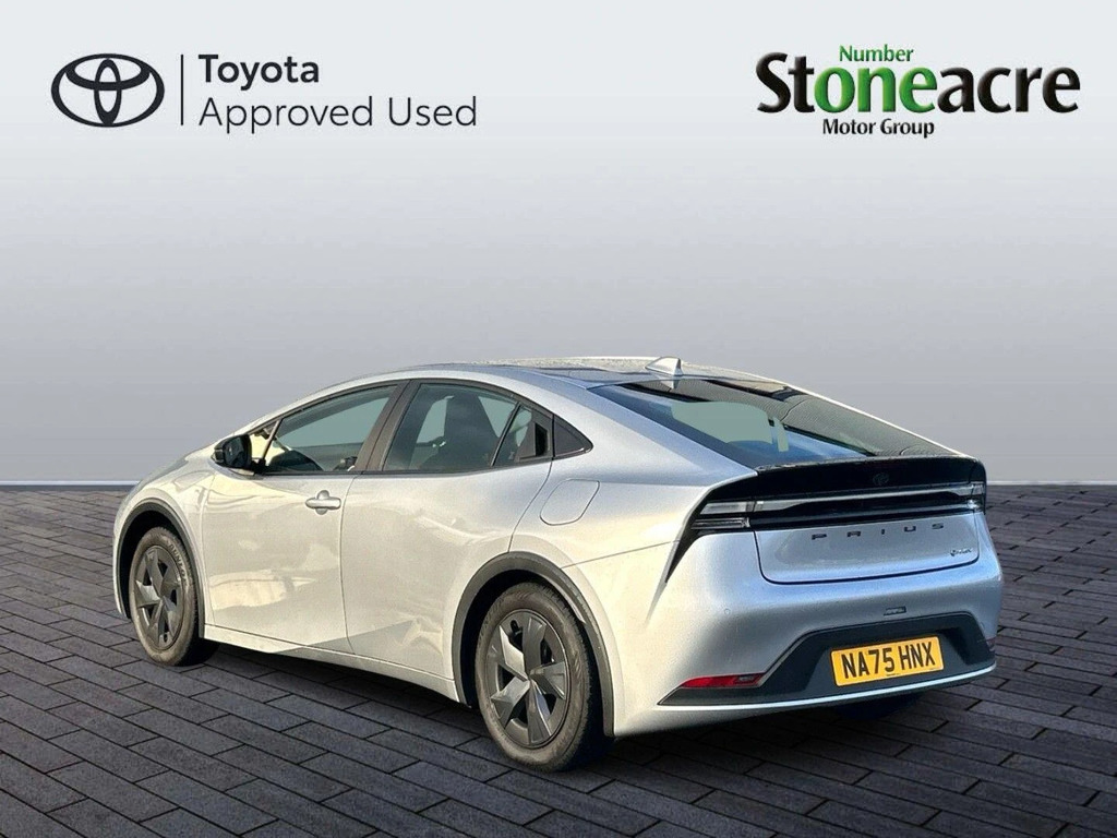 Toyota Prius 2.0 13.6 Kwh Design Cvt Euro 6 Ss NA75HNX #5