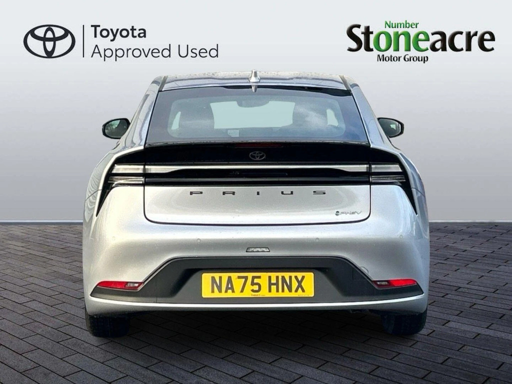 Toyota Prius 2.0 13.6 Kwh Design Cvt Euro 6 Ss NA75HNX #4