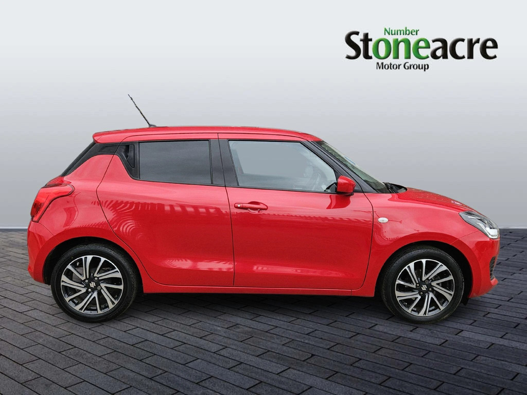 Suzuki Swift 1.2 Dualjet 83 12V Hybrid Sz-l NC23XFO #2