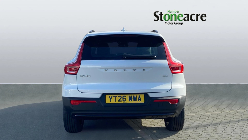 Volvo XC40 2.0 B3p Plus Dark YT26WWA #6