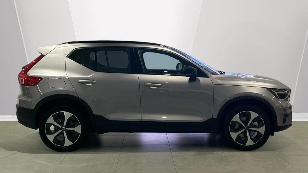 Volvo XC40 2.0 B3p Plus Dark NL26HVO #3