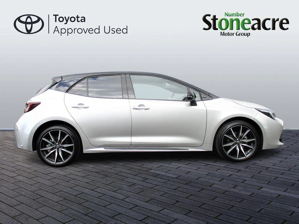 Toyota Corolla 1.8 Vvt-i Hybrid Gr Sport NU23HUO Silver #2