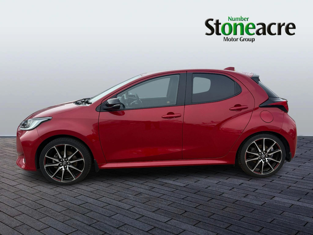Toyota Yaris 1.5 Hybrid Gr Sport LO22DFG #6