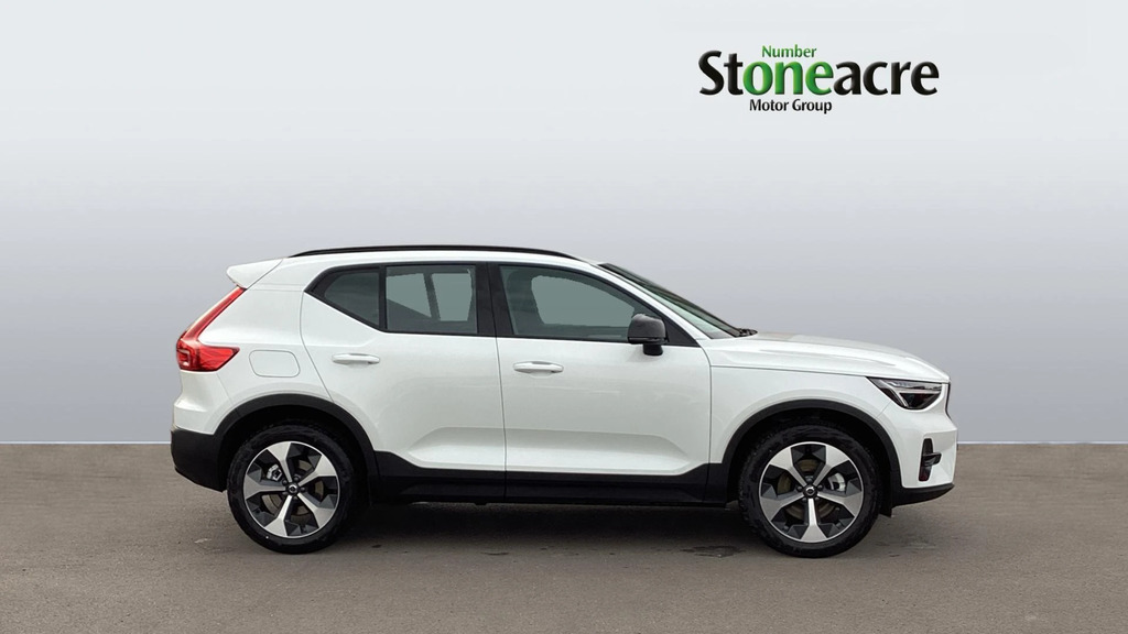 Volvo XC40 2.0 B3p Plus Dark YT26WWU #3