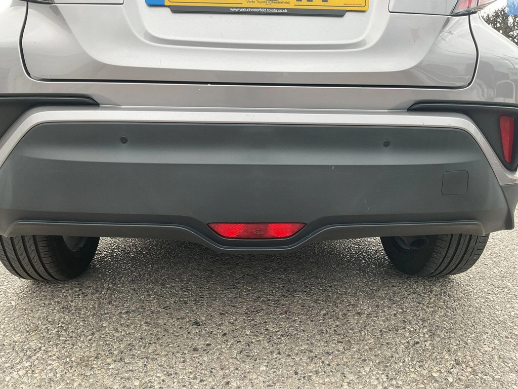 Toyota C-Hr 1.8 Hybrid Dynamic  #6