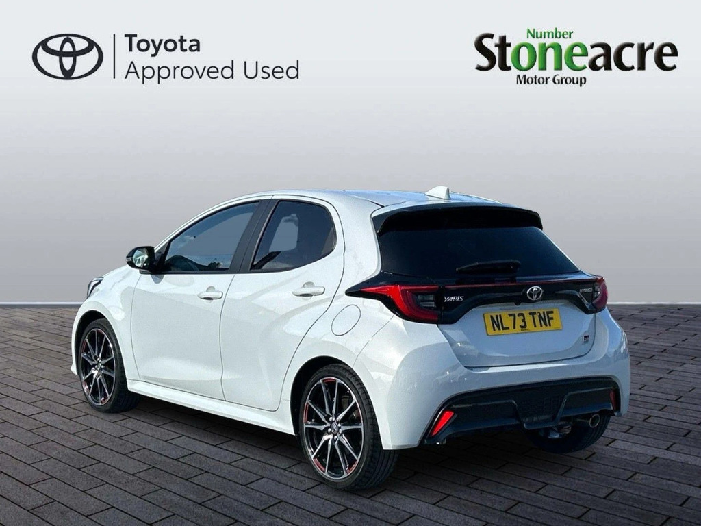 Toyota Yaris 1.5 Hybrid Gr Sport NL73TNF #5