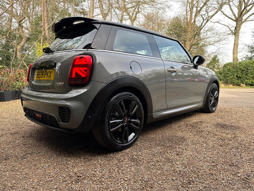 Mini Hatch 1.5 Cooper Sport Euro 6 Ss RE19PKX Grey #3