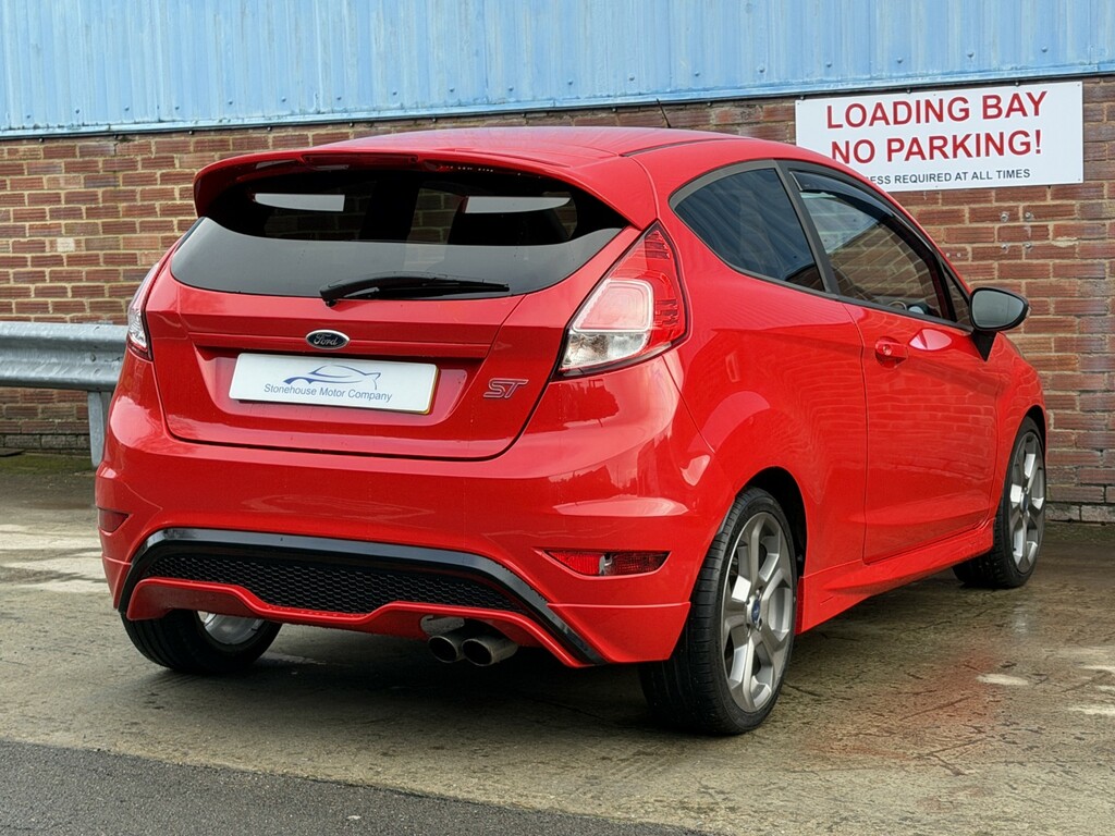 Ford Fiesta Hatchback 1.6 T Ecoboost St-2 2014 BD14MVL Red #5