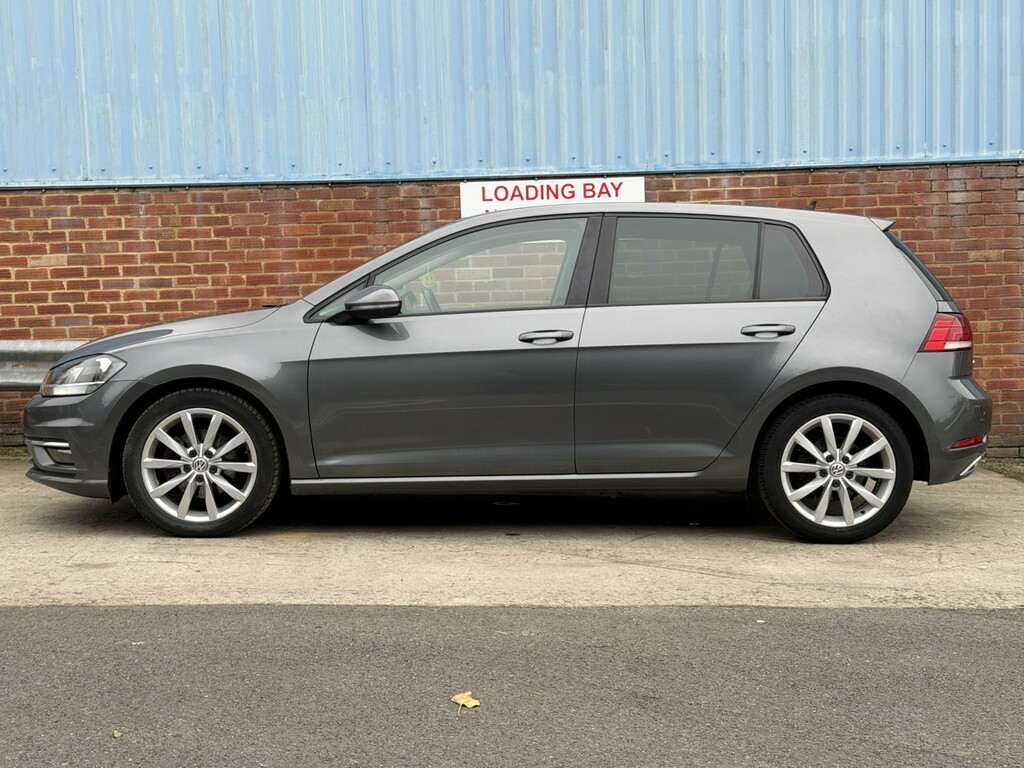 Volkswagen Golf Hatchback 1.5 Tsi Evo Gt 2017 VU67VEY Grey #2