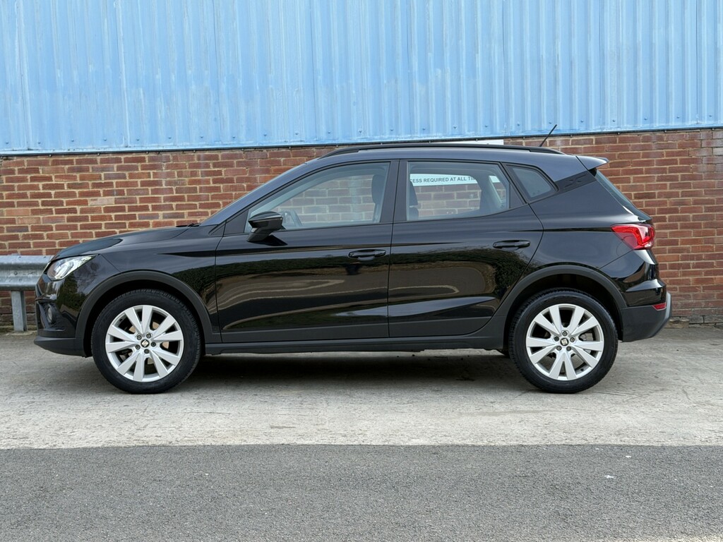 Seat Arona Suv 1.6 Tdi Se Technology Lux 2019 Black #2