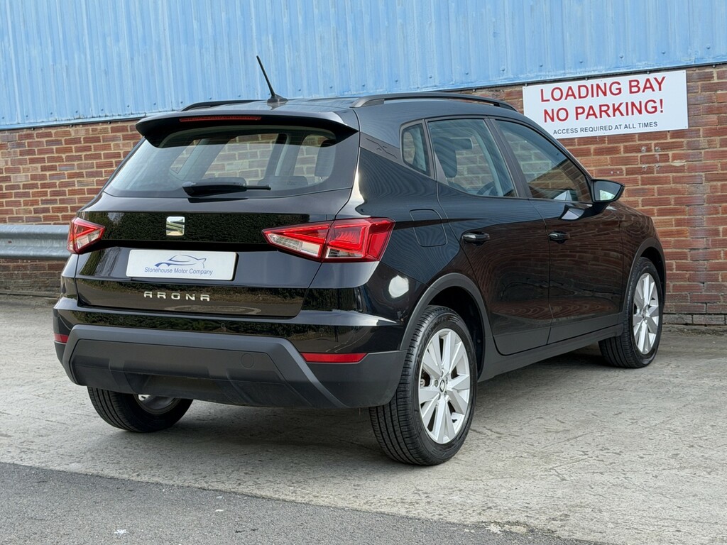 Seat Arona Suv 1.6 Tdi Se Technology Lux 2019 Black #5