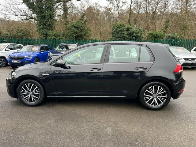 Volkswagen Golf 1.5 Tsi Evo Se Black #5