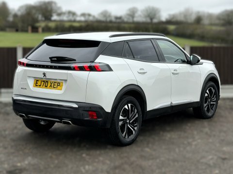 Peugeot 2008 1.2 Puretech Allure EJ70XEP White #5