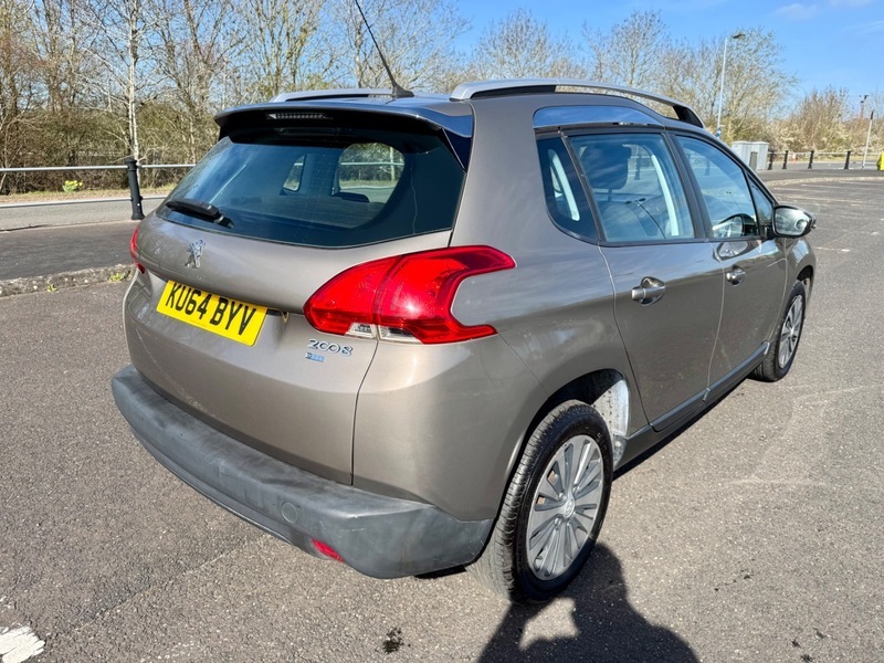 Peugeot e-2008 E-hdi Active Grey #4