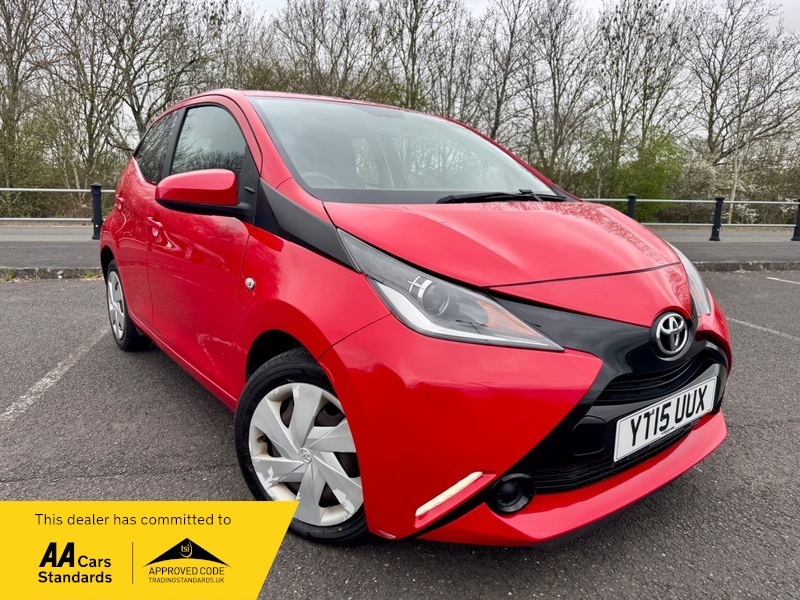 Toyota Aygo Vvt-i X-play Red