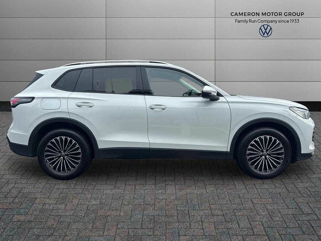 Volkswagen Tiguan 1.5 Etsi 150 Match Dsg SR25AAK White #4