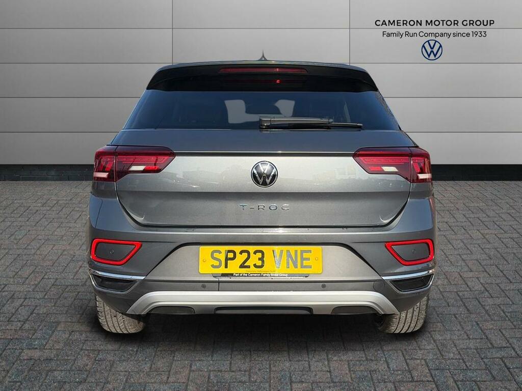 Volkswagen T-Roc 1.5 Tsi Style SP23VNE Grey #4
