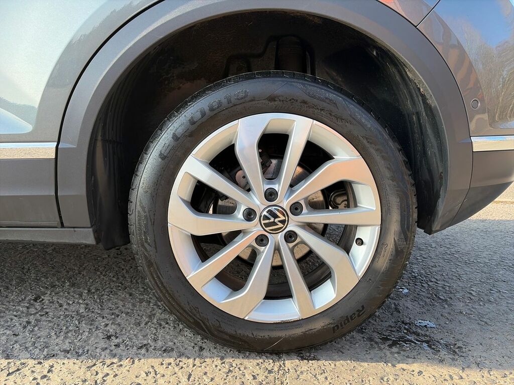 Volkswagen T-Roc 1.5 Tsi Style SP23VNE Grey #6