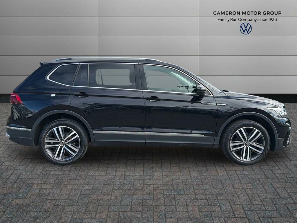 Volkswagen Tiguan Allspace 1.5 Tsi Elegance Dsg LP73JWY Black #2