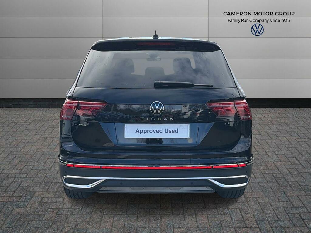 Volkswagen Tiguan Allspace 1.5 Tsi Elegance Dsg LP73JWY Black #4