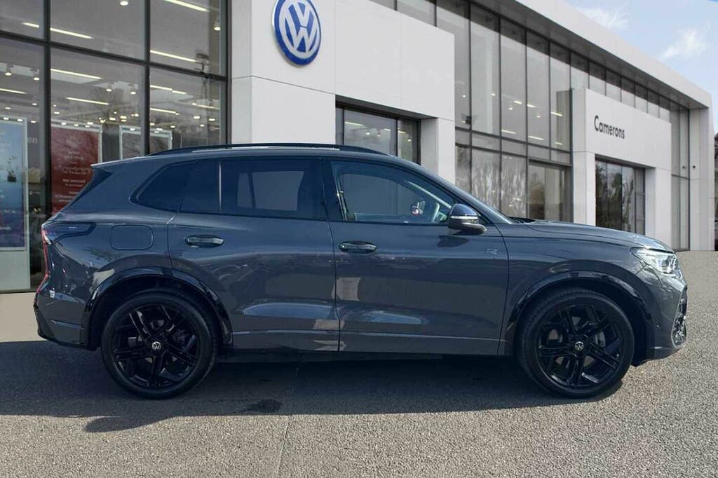 Volkswagen Tiguan Black Design Pack, Comfort Pack 2.0 Tdi R-line 5 SP25PXJ Grey #4