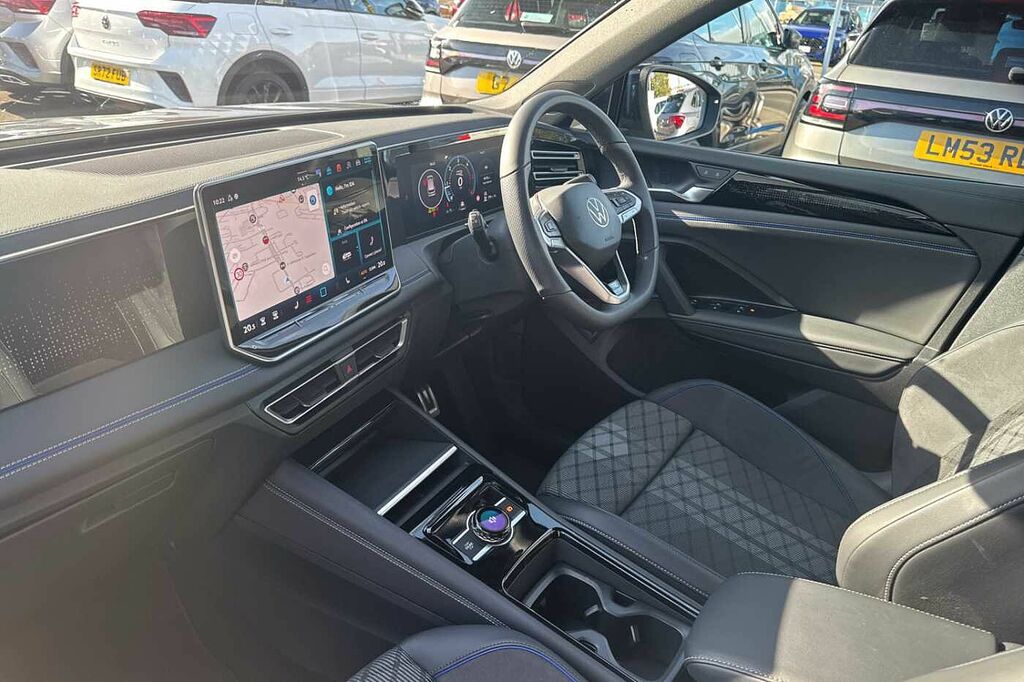 Volkswagen Tiguan Black Design Pack, Comfort Pack 2.0 Tdi R-line 5 SP25PXJ Grey #2