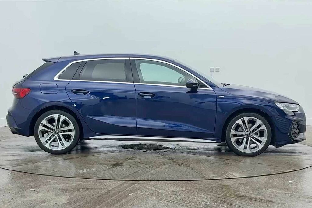 Audi A3 Sportback S Line Tfsi 150 Ps S Tronic DC25WMX Blue #4