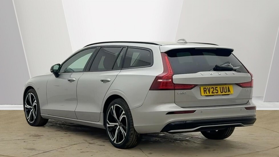 Volvo V60 Plus, B4 Mild Hybrid, Dark RV25UUA Silver #6