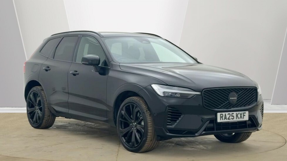 Volvo XC60 Black Edition Plus, T6 Awd Plug-in Hybrid, Electri RA25KXF Black #2