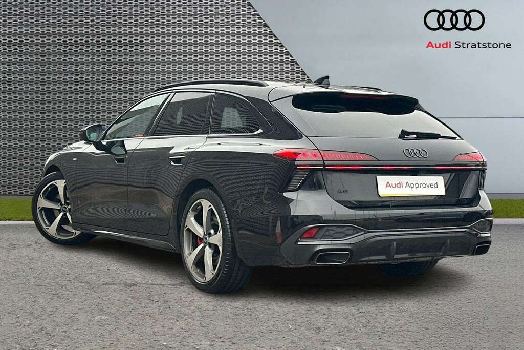 Audi A6 2.0 Tfsi 204 Edition 1 S Tronic 2025 Black #3
