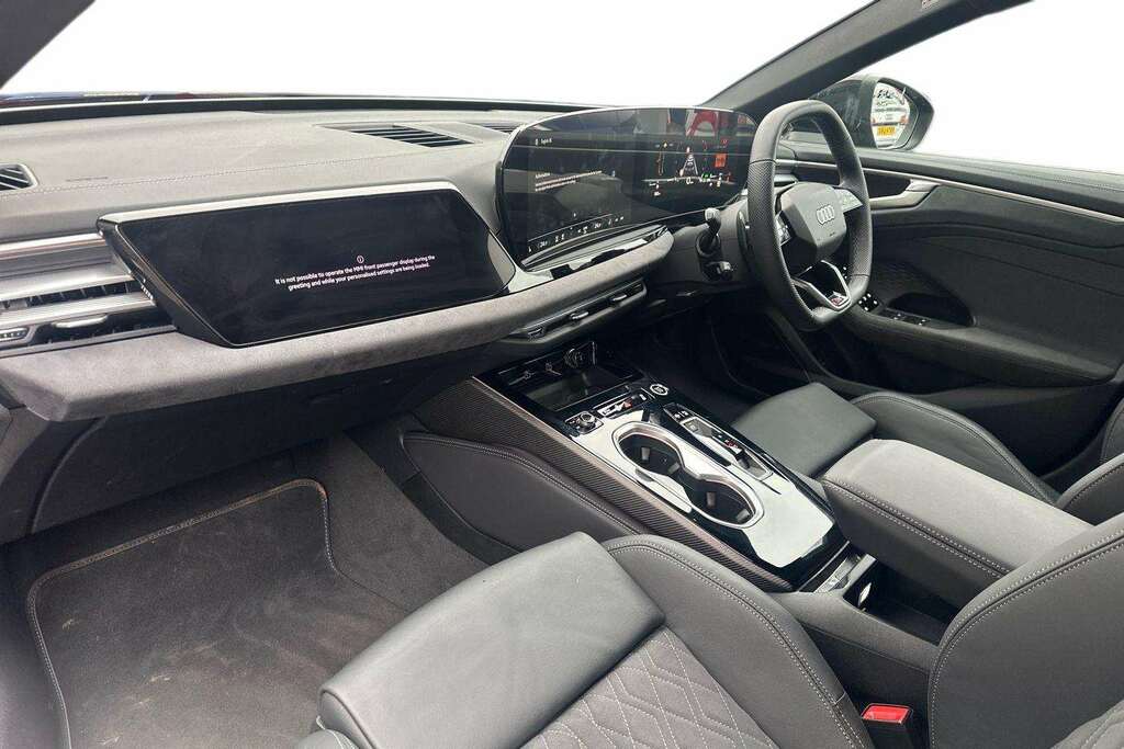 Audi A6 2.0 Tfsi 204 Edition 1 S Tronic 2025 Black #2
