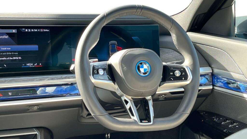 BMW i7 335Kw Edrive50 M Sport 105.7Kwh 2024 Grey #6