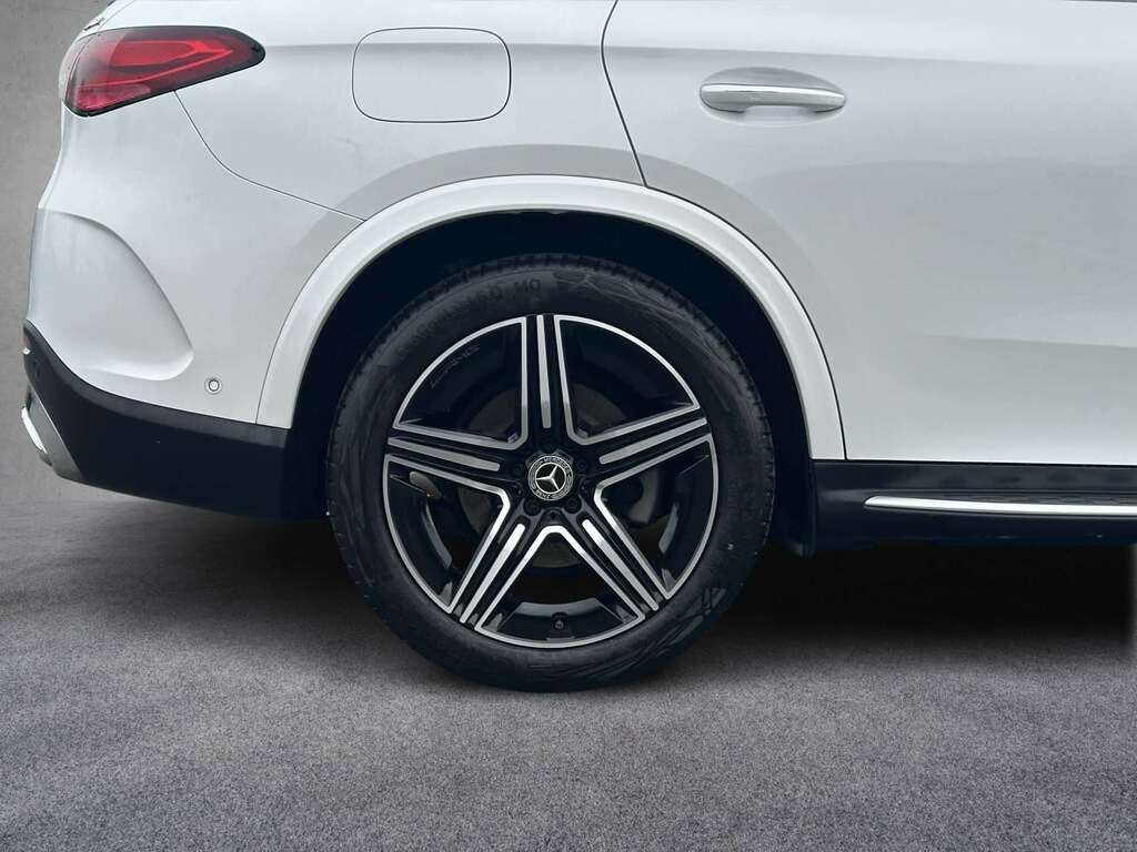 Mercedes-Benz GLC Class 300 4Matic Amg Line Premium 9G-tronic 2024 EK24HNX White #5