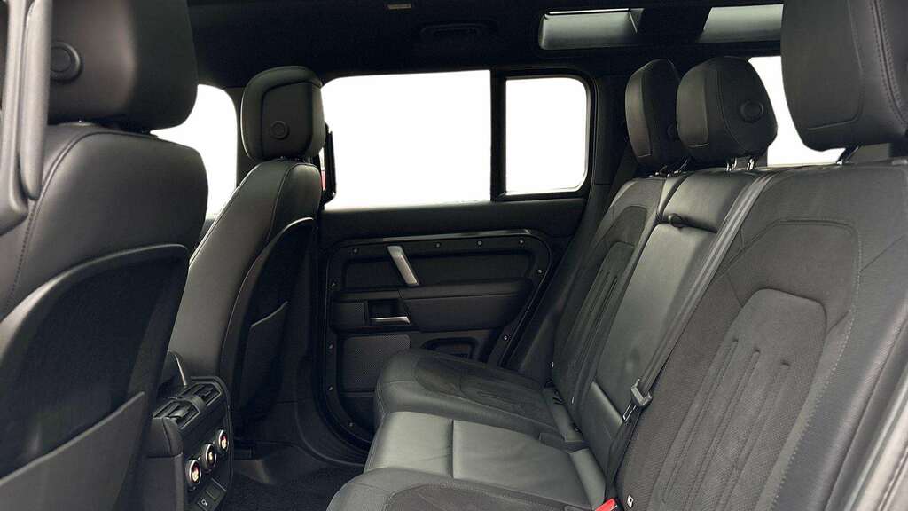 Land Rover Defender 110 5.0 P525 V8 Carpathian Edition 110 2022 FM22DZF Grey #4