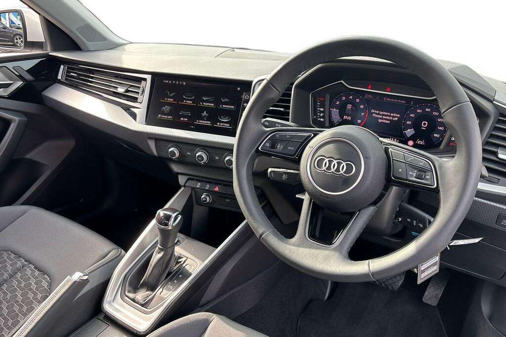 Audi A1 25 Tfsi Sport S Tronic 2025 DX25TXT  #6