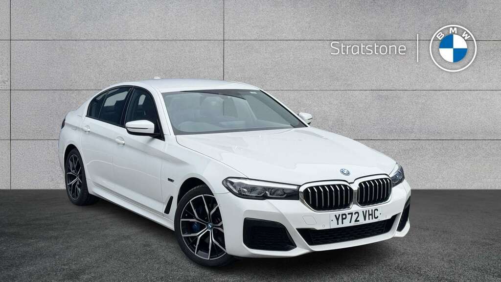 BMW 5 Series 530E M Sport 2022 White