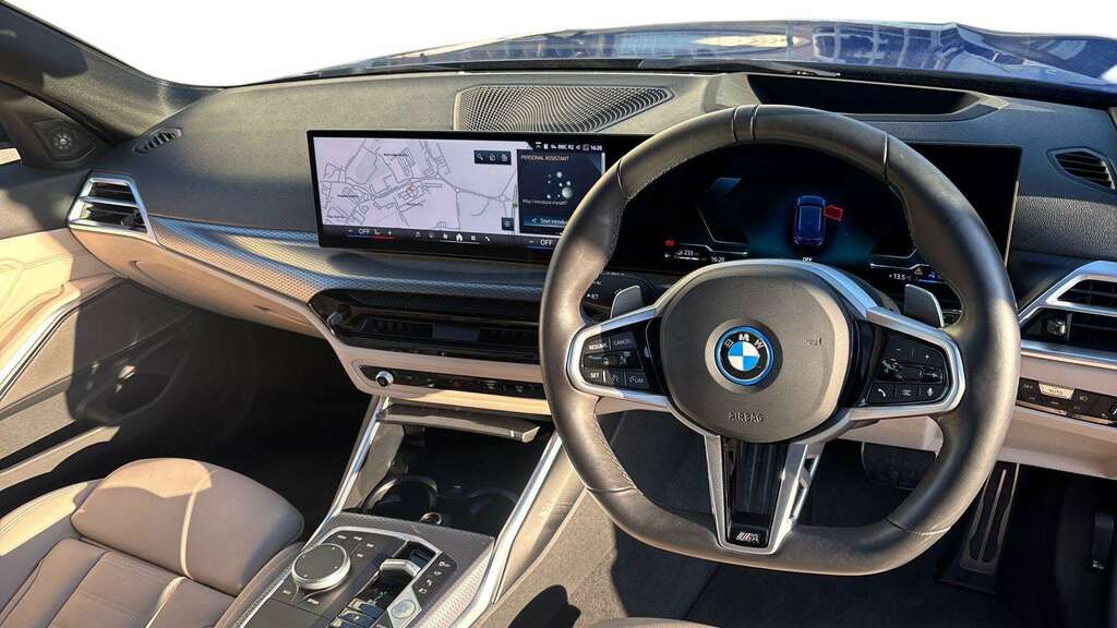 BMW 3 Series 330E 22.3 Kwh M Sport Step 2025 YJ74FCT Blue #5