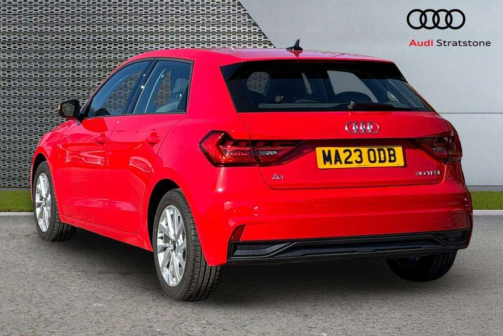Audi A1 30 Tfsi 110 Sport 2023 Red #3