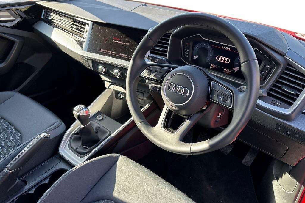 Audi A1 30 Tfsi 110 Sport 2023 Red #6