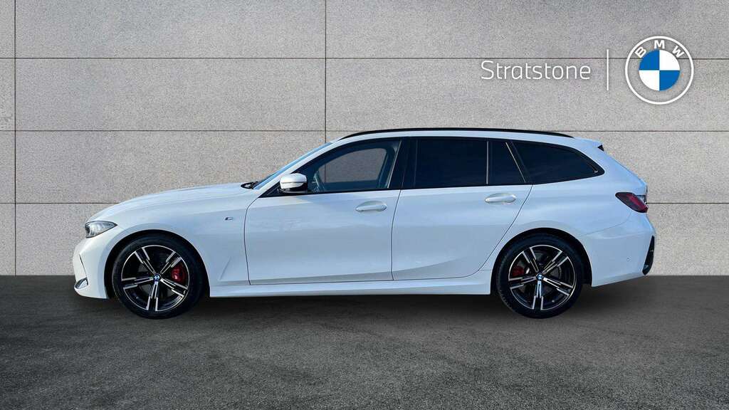 BMW 3 Series 320I M Sport Step 2025 YG75JZH White #4
