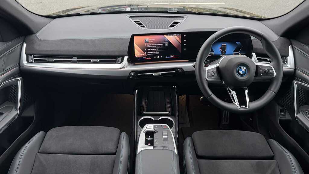 BMW iX2 230Kw Xdrive30 M Sport 65Kwh 2025 FD75LCV Black #4
