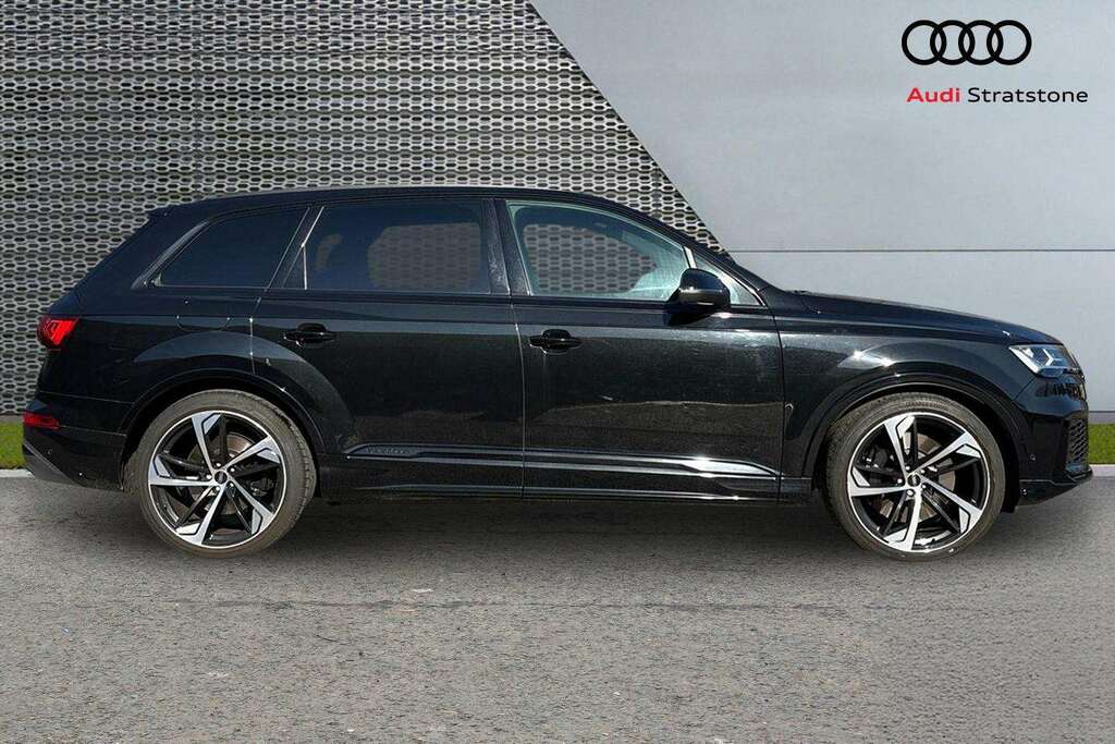 Audi Q7 Sq7 Tfsi Quattro Black Edition Tiptronic 2022 WR22KKP Black #4
