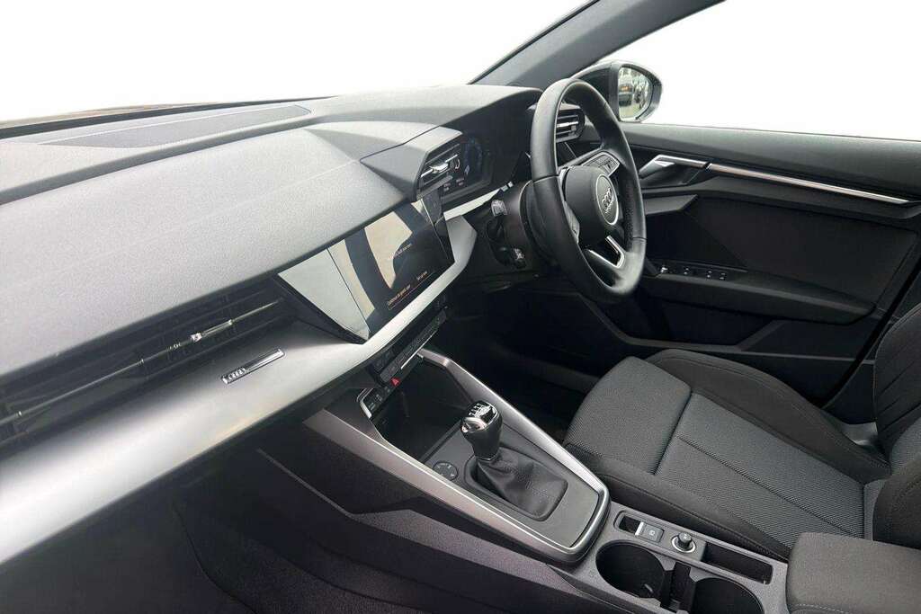Audi A3 30 Tfsi Sport 2024 VN73OML Black