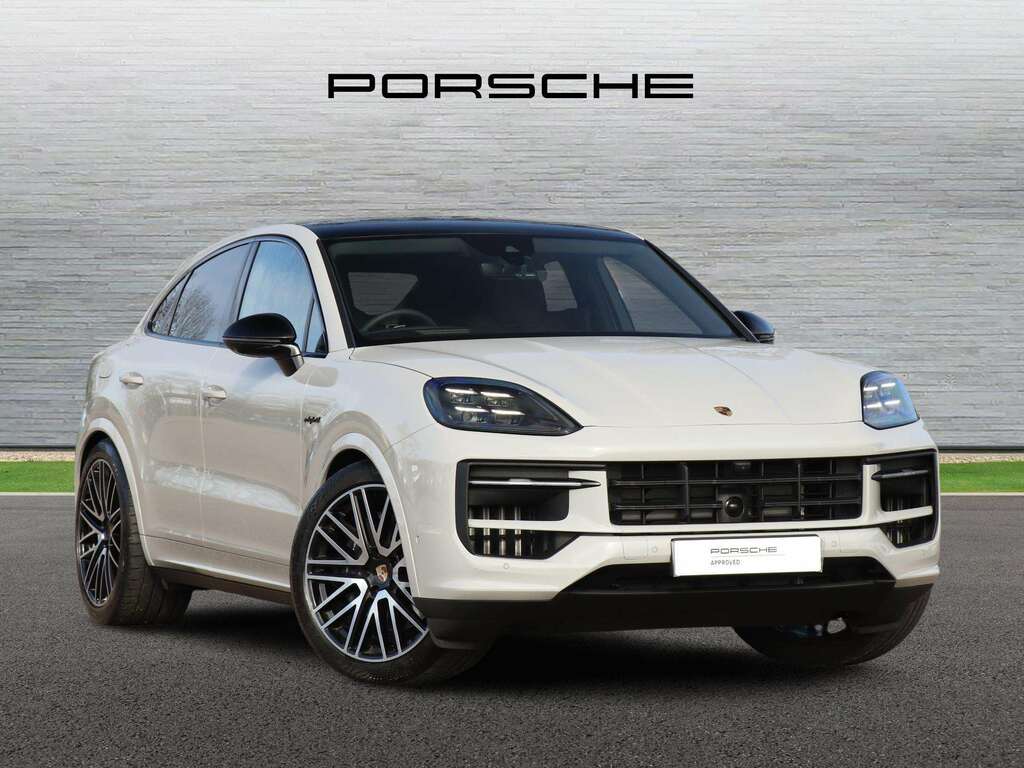 Porsche Cayenne 3.0 V6 E-hybrid 25.9Kwh Black Edition Coupe Pe 